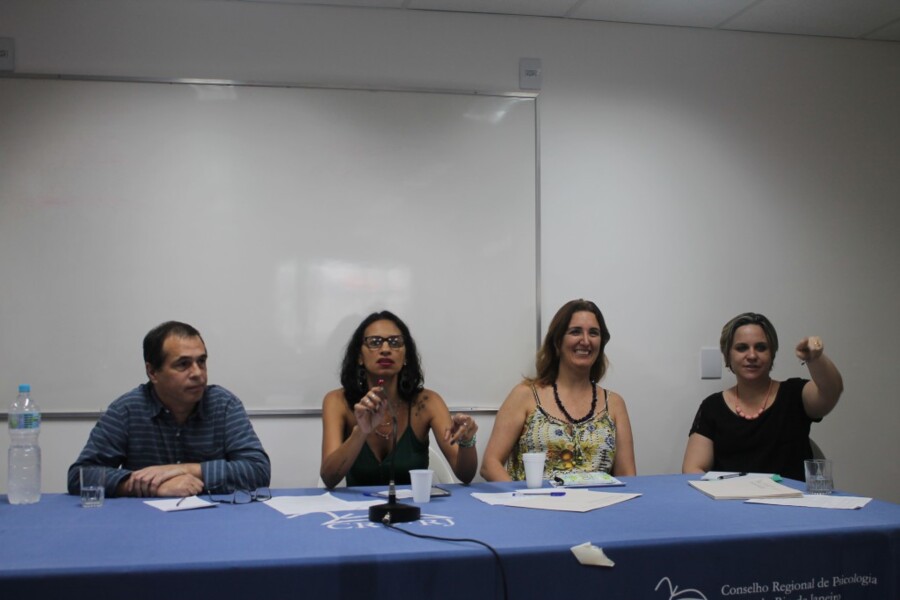 enfases-e-diretrizes-curriculares-na-formacao-em-psicologia-sao-debatidas-durante-ii-forum-de-psicologia-na-baixada