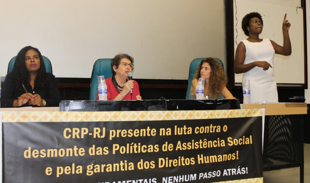iii-seminario-de-psicologia-na-assistencia-social-reune-mais-de-100-pessoas-na-uerj