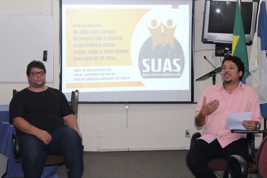 roda-de-conversa-sobre-assistencia-social-acontece-na-sede-do-crp-rj